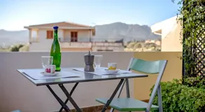 Holos Apartment - Image 5