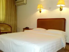 Fu Xing Hotel - Image 3