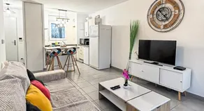 Le Saint Éloi, Terrasse, confortable et parking - Image 2