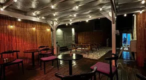 The Cassillis Hotel - Smart Self Check-in Hotel & Bar - Image 2