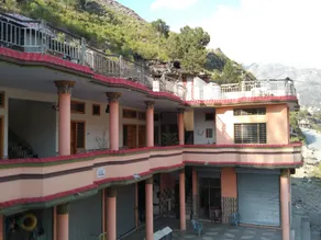 Galyat Gateway Hotel & Restaurant - Image 3
