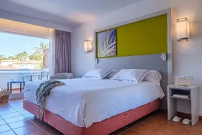 Oassium Hotel - Adults Only - Image 4