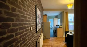 Stylish 3-Bedroom Home! - Image 2