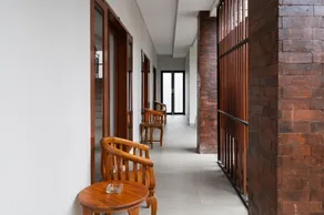 RedDoorz Plus at Yasa's Living Denpasar - Image 5