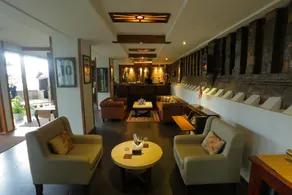 The Heritage Club - Tripura Castle Hotel and Spa - Image 4