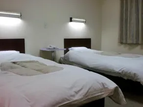 Business Hotel Shinsuma - Image 3
