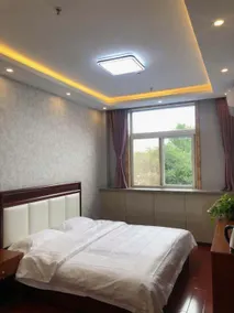 Shuiyuan Hotel - Image 2