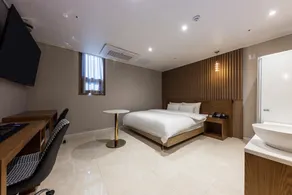 Browndot Hotel Godeok newtown - Image 3