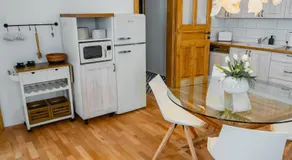Stará Škola Hedeč - Image 4
