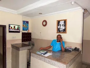 Wonder King Hotel - Image 3