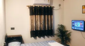 Blazing Guest House - Image 2
