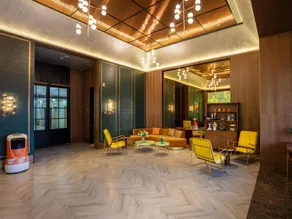 Orange Hotel Qingdao Zhanqiao Train Station Branch - Image 3
