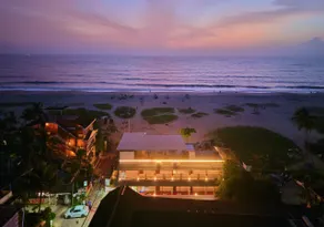 Alleppey Holiday Beach Resort - Sea View Rooms with Direct Beach Access - Image 1