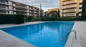 French Riviera Saint Raphaël Retreat - Image 4