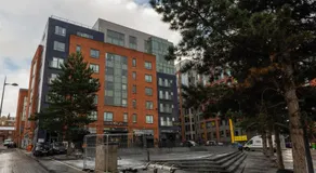 Sidemersey Livings- Convenient and Central 2-Bedroom Haven in L1 - Image 4
