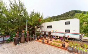 Yeongwol Vacation Garden Caravan - Image 2