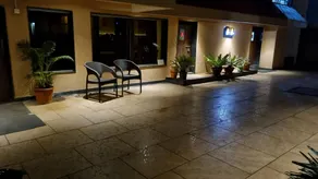 Hotel Central Avenue - Image 5