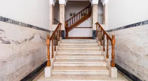 Rato by Central Hill Apartments - Image 5