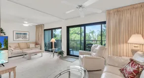 Enit Unit -Close to Elevator and Pool Views - Image 3