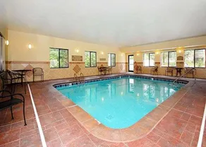 Comfort Suites Sanford - Image 3