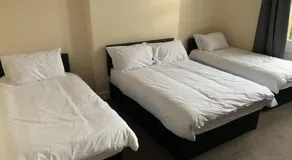 Mayfair Guest House - Image 2