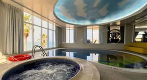 Royal Beach Hotel & Resort - Image 3