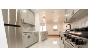 Cozy Private Room - Image 2