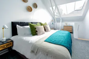 RWY Suite48 - Image 2