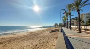 3 bedroom gorgeous apartment in Benicasim - Image 5
