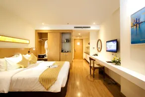 Central Oceanview Family Studio - Image 4