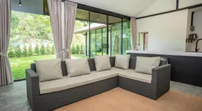 Aqua Suites - Image 2