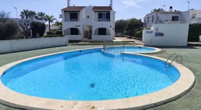Refreshing Pool & Beach in Capsigrany - Image 3