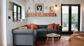 The Post Barn, beautiful barn conversion 10mins from Winchester - Image 3