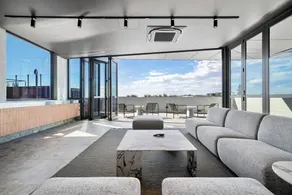 Oceanique Penthouse in Leighton Beach - Image 3
