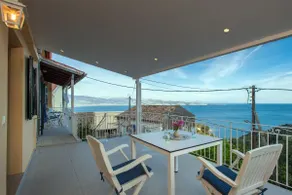 Studio with breathtaking views of the sea - Image 5