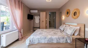 Avli Home - Image 2