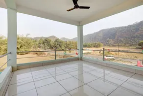 SPOT ON Sunrise Lodge & Axomiya Dhaba - Image 3