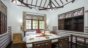 Martas Hotel - Image 2
