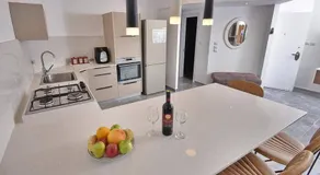 לי-ים - Image 5