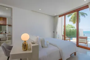 White Whale Beachfront Pool Villa - Image 2