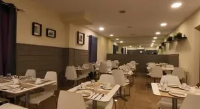 Hotel Marfany - Image 3