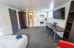 Spacious Comfortable studio near the university - Image 5