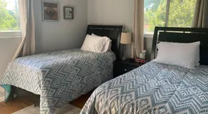 Spacious Four Bedroom Attached Home in Springboro- Unit 1 - Image 2