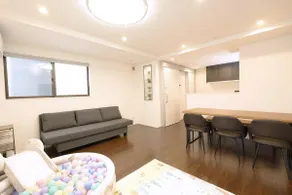 HAPPY HOME Entire House 7 mins from Higashi Jujo Station 5 mins to Ikebukuro Kids Slide Free Parking - Image 2