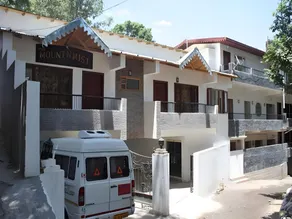 Mount N Mist Hotel - Image 4