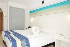 Hotel Cassandra - Image 4