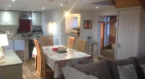 Beautiful Countryside Cottage Large Garden Dog Friendly Sleeps 7 Near Cardiff Cowbridge - Image 4
