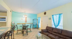 Charming SPI family condo - walking distance to the beach, Sleeps 6, Third Floor, 2026 Traveler Award - Image 5