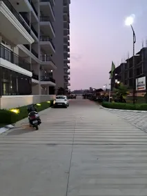 Omaxe Aananda 3 BHK Near Sangam (Mahakhumbh Area) - Image 5