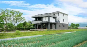 Chu V B&B - Image 3